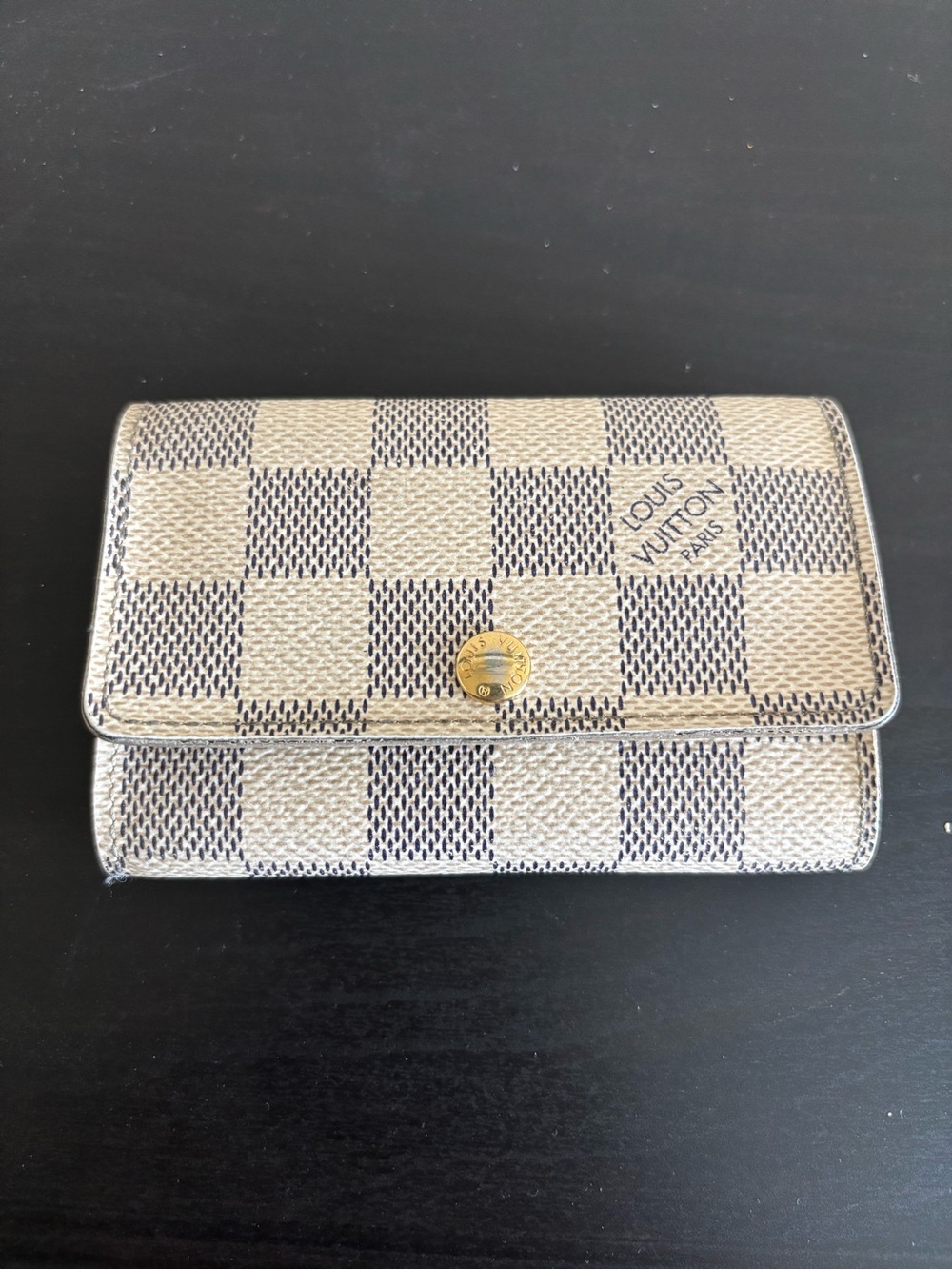 ✨Preloved✨ Louis Vuitton Damier Azur 6 Key Holder - Picture 2 of 13